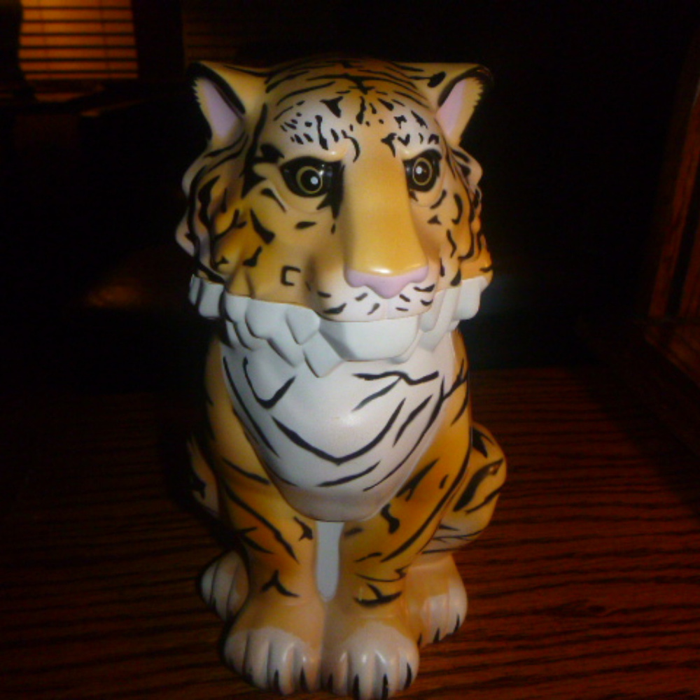 Ringling Bros. Collectable Vintage Tiger Creamer